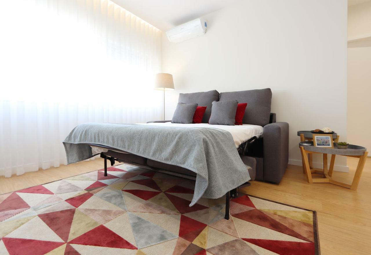 Апартаменты Hm - Living Batalha Square 2 Порту Экстерьер фото